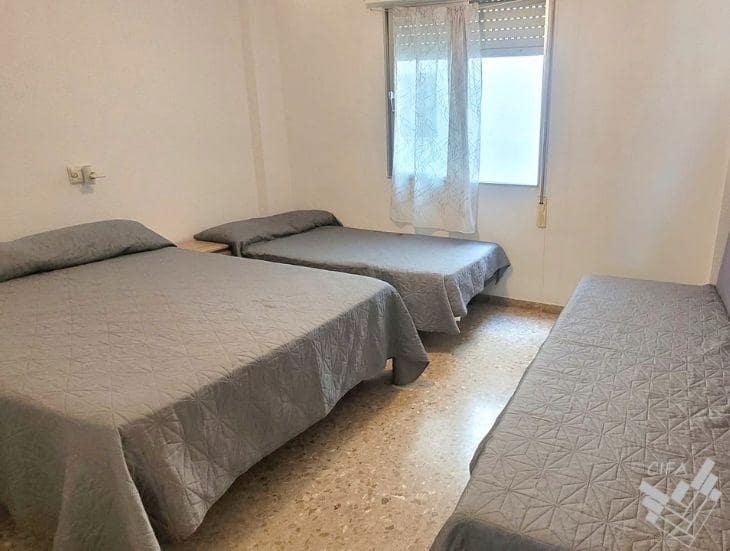 3 bedroom Flat for sale in Vinaros - € 155,000 (Ref: 10166732)