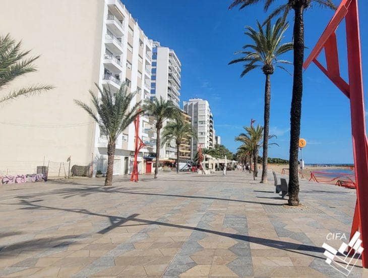 3 bedroom Flat for sale in Vinaros - € 155,000 (Ref: 10166732)