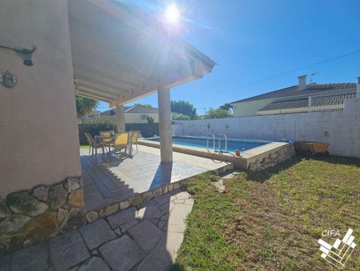 3 slaapkamer Villa te koop in Vinaros met zwembad garage - € 399.000 (Ref: 10174021)