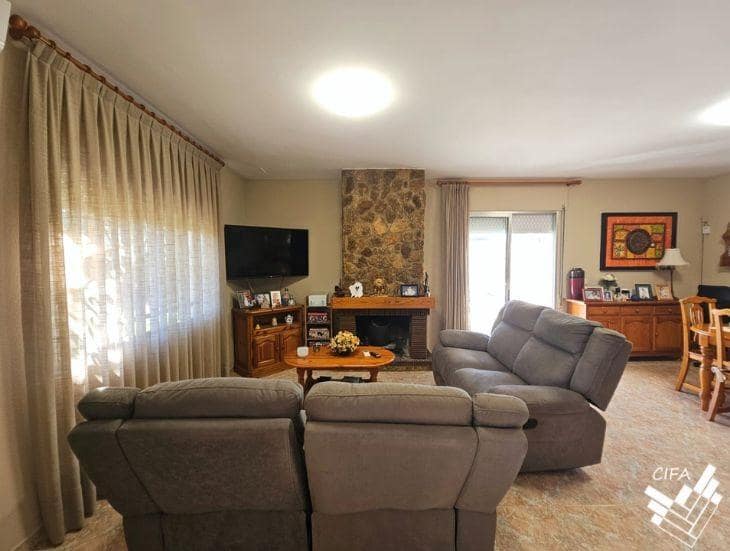3 slaapkamer Villa te koop in Vinaros met zwembad garage - € 399.000 (Ref: 10174021)