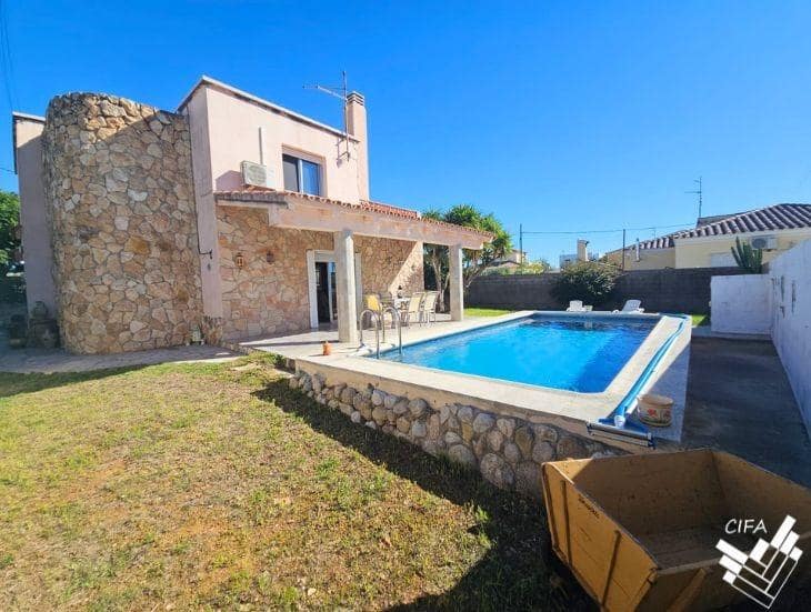 3 slaapkamer Villa te koop in Vinaros met zwembad garage - € 399.000 (Ref: 10174021)