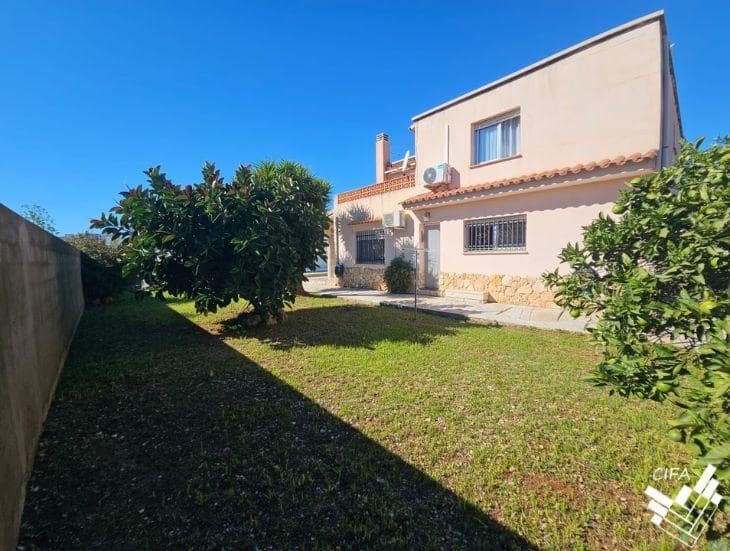 3 slaapkamer Villa te koop in Vinaros met zwembad garage - € 399.000 (Ref: 10174021)