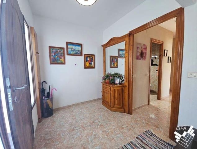 3 slaapkamer Villa te koop in Vinaròs met zwembad garage - € 399.000 (Ref: 10174021)