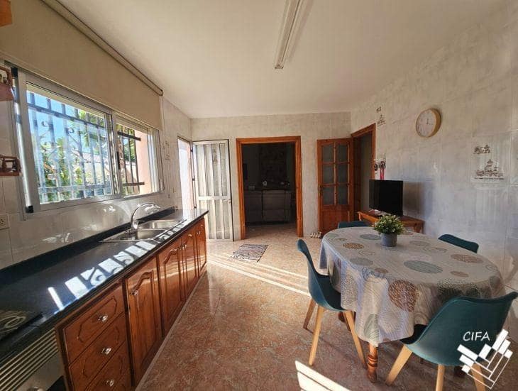 3 slaapkamer Villa te koop in Vinaros met zwembad garage - € 399.000 (Ref: 10174021)