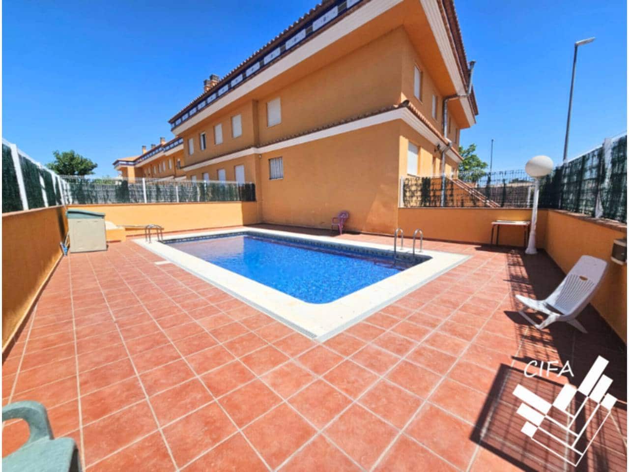4 soveværelse Byhus til salg i Sant Mateu med swimmingpool garage - € 198.000 (Ref: 9100269)