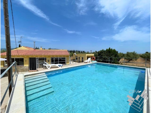 2 soveværelse Finca/Landehus til salg i Sant Carles de la Ràpita med swimmingpool - € 365.000 (Ref: 9136702)