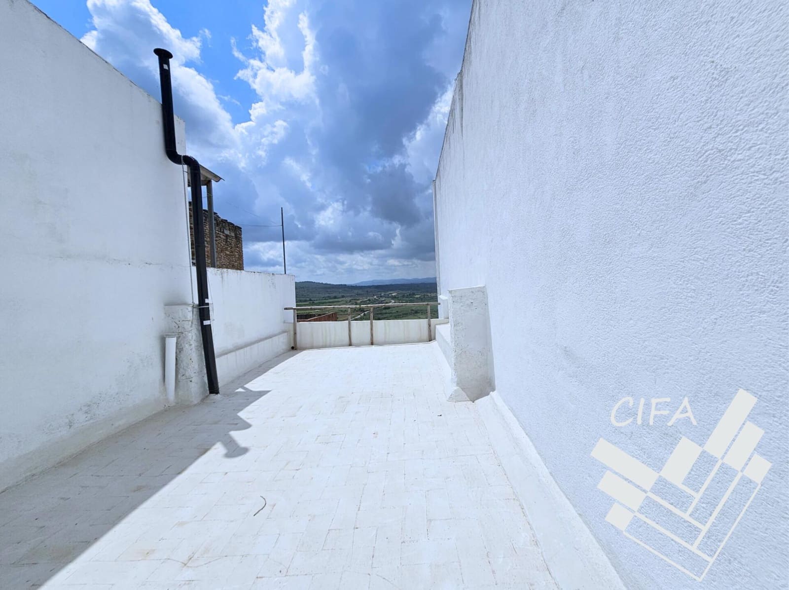 3 bedroom Townhouse for sale in Canet lo Roig - € 180,000 (Ref: 9379464)