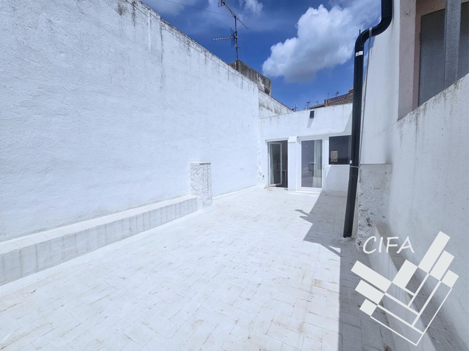 3 bedroom Townhouse for sale in Canet lo Roig - € 180,000 (Ref: 9379464)