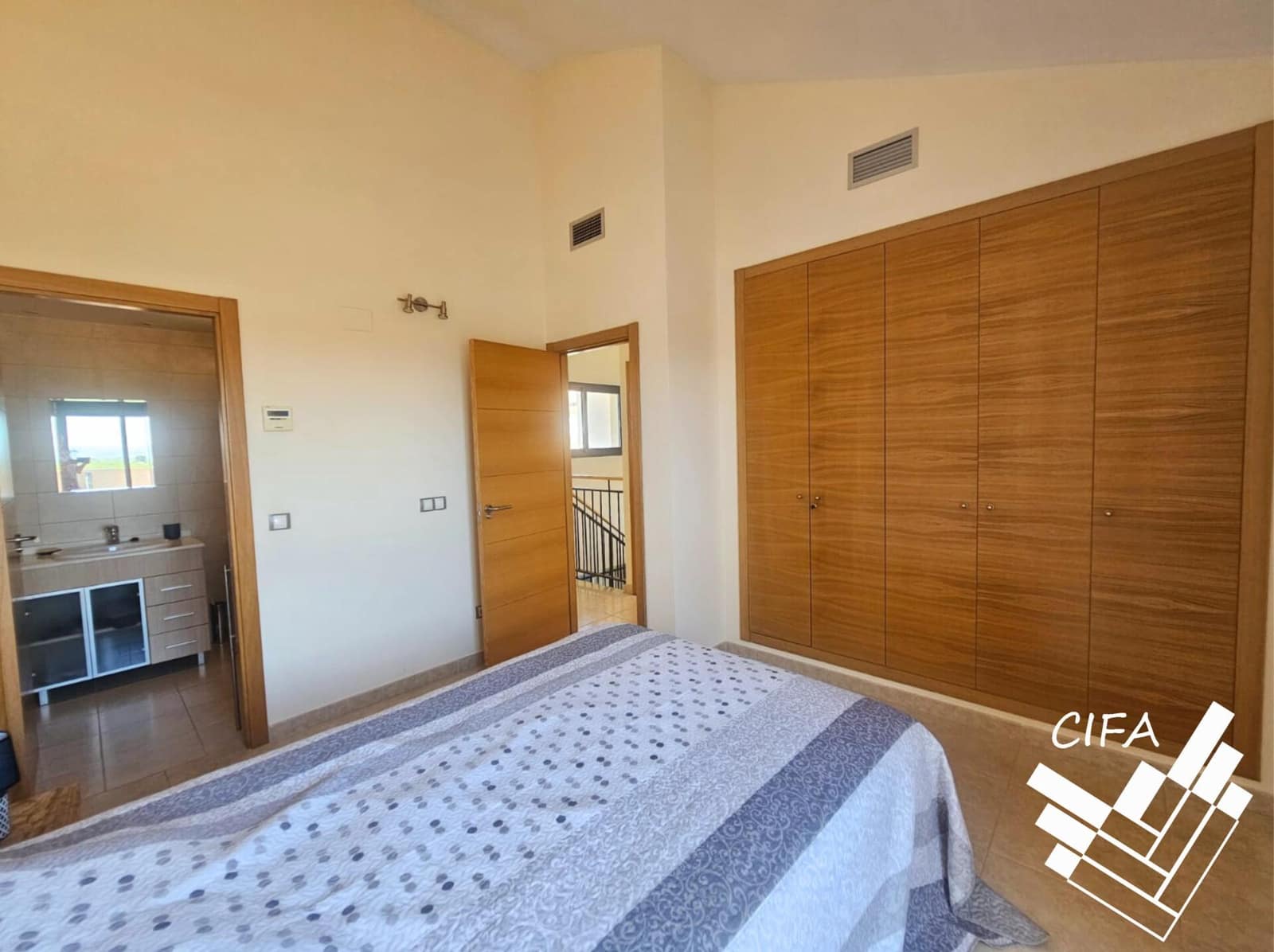 2 bedroom Apartment for sale in Sant Jordi - € 155,000 (Ref: 9379465)