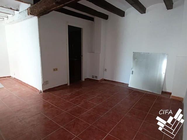 5 bedroom Townhouse for sale in Benicarló - € 80,000 (Ref: 9379468)