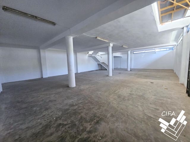 Kommersiell till salu i Vinaròs - 220 000 € (Ref: 9379470)