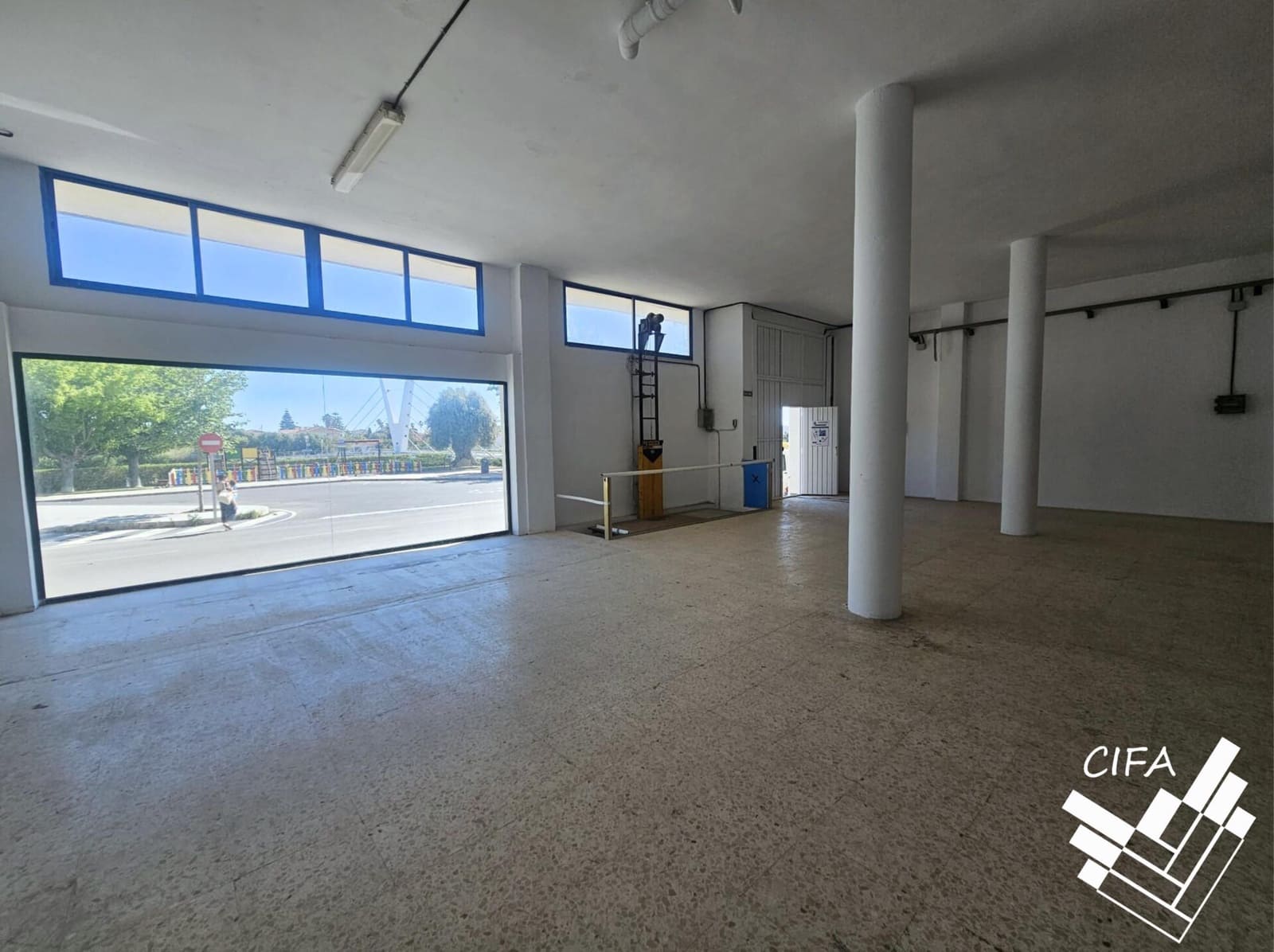 Commerciale in vendita in Vinaros - 220.000 € (Rif: 9379470)