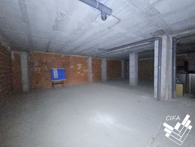 Kommersiell till salu i Vinaròs - 245 000 € (Ref: 9379471)