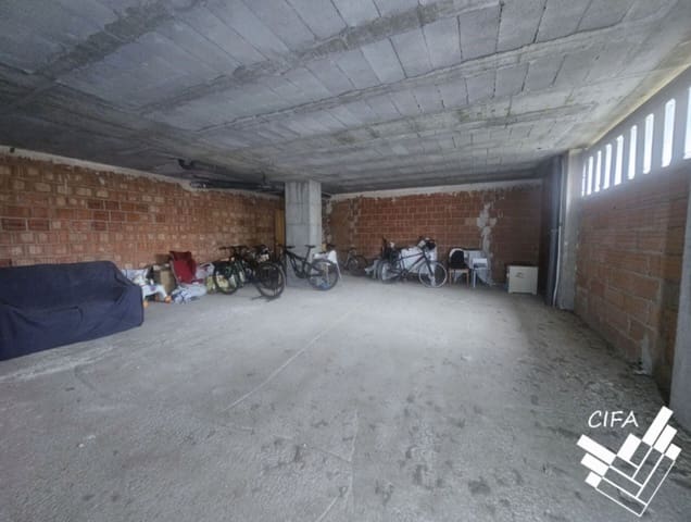 Kommersiell till salu i Vinaròs - 245 000 € (Ref: 9379471)