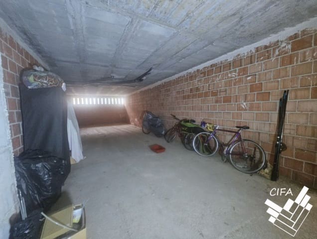 Kommersiell till salu i Vinaròs - 245 000 € (Ref: 9379471)