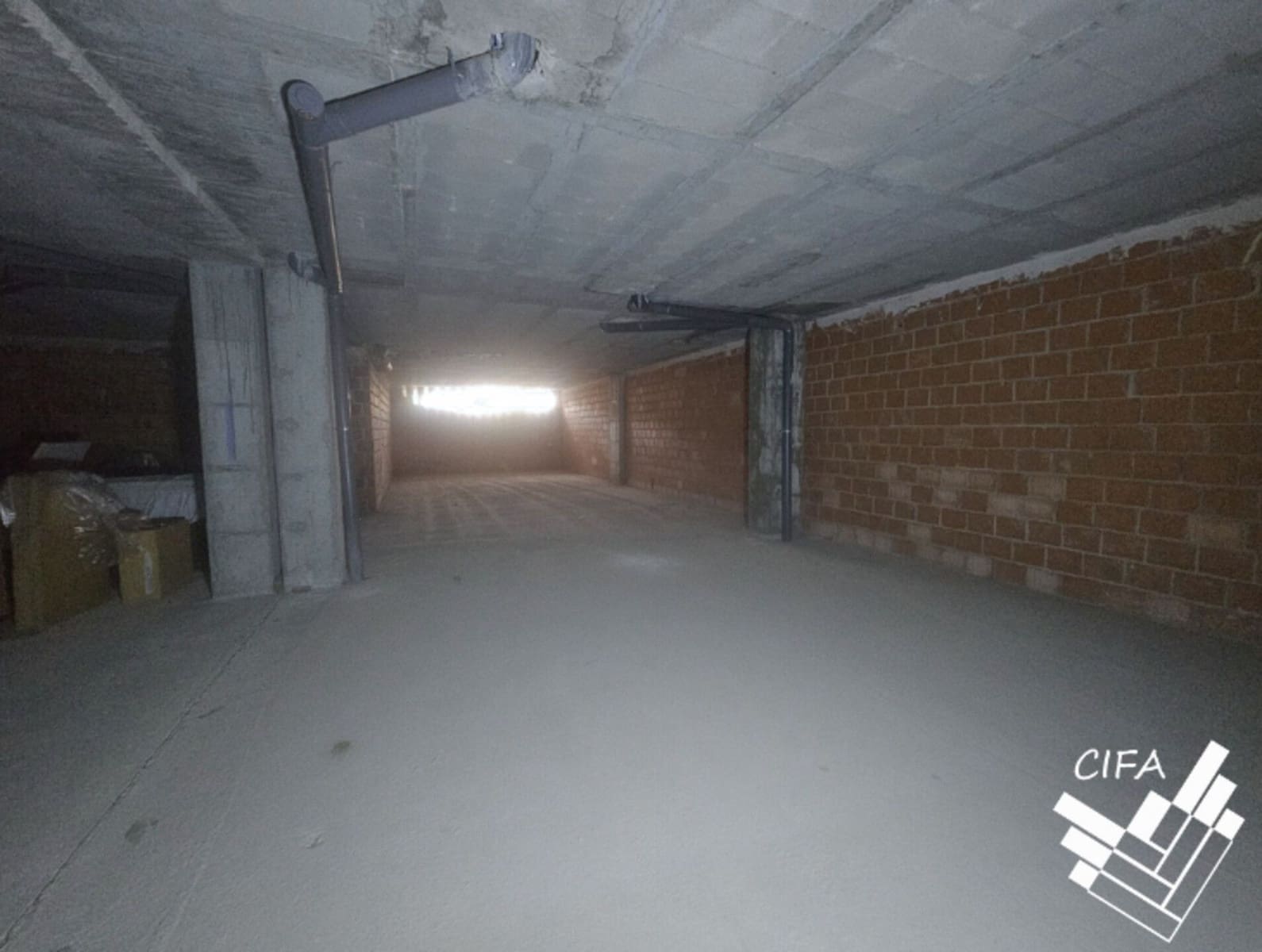 Commercial for sale in Vinaros - € 245,000 (Ref: 9379471)