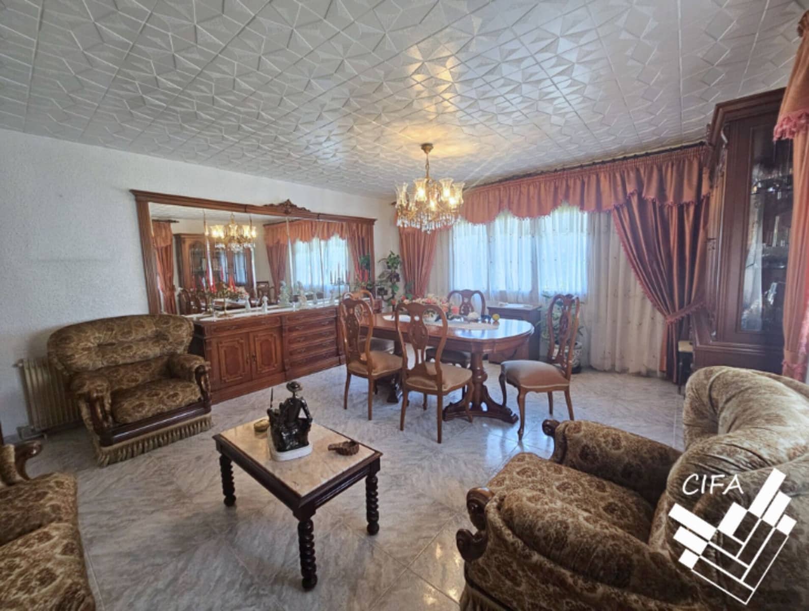 4 soverom Villa til salgs i Vinaros med garasje - € 399 000 (Ref: 9379472)