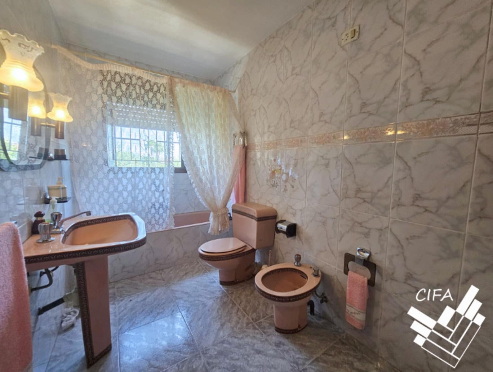 4 soverom Villa til salgs i Vinaros med garasje - € 399 000 (Ref: 9379472)