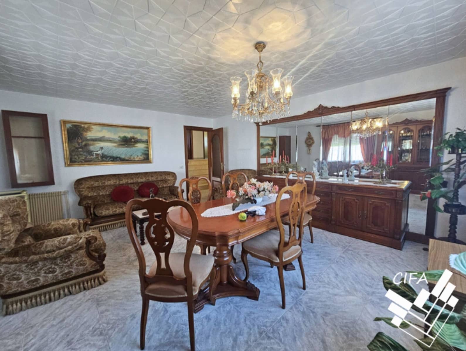 4 makuuhuone Huvila myytävänä paikassa Vinaros mukana 
autotalli - 399 000 € (Ref: 9379472)