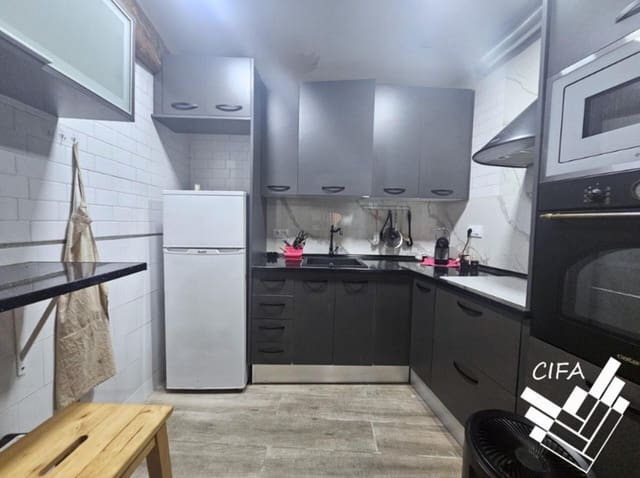 4 chambre Maison de Ville à vendre à Alcanar - 139 900 € (Ref: 9379473)