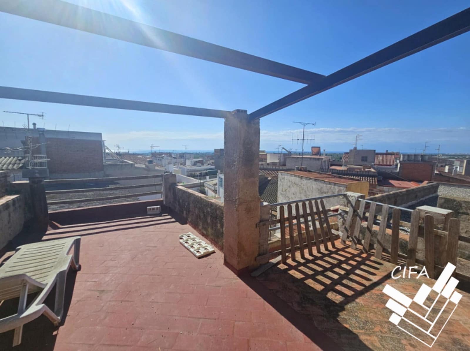 4 bedroom Townhouse for sale in Alcanar - € 139,900 (Ref: 9379473)