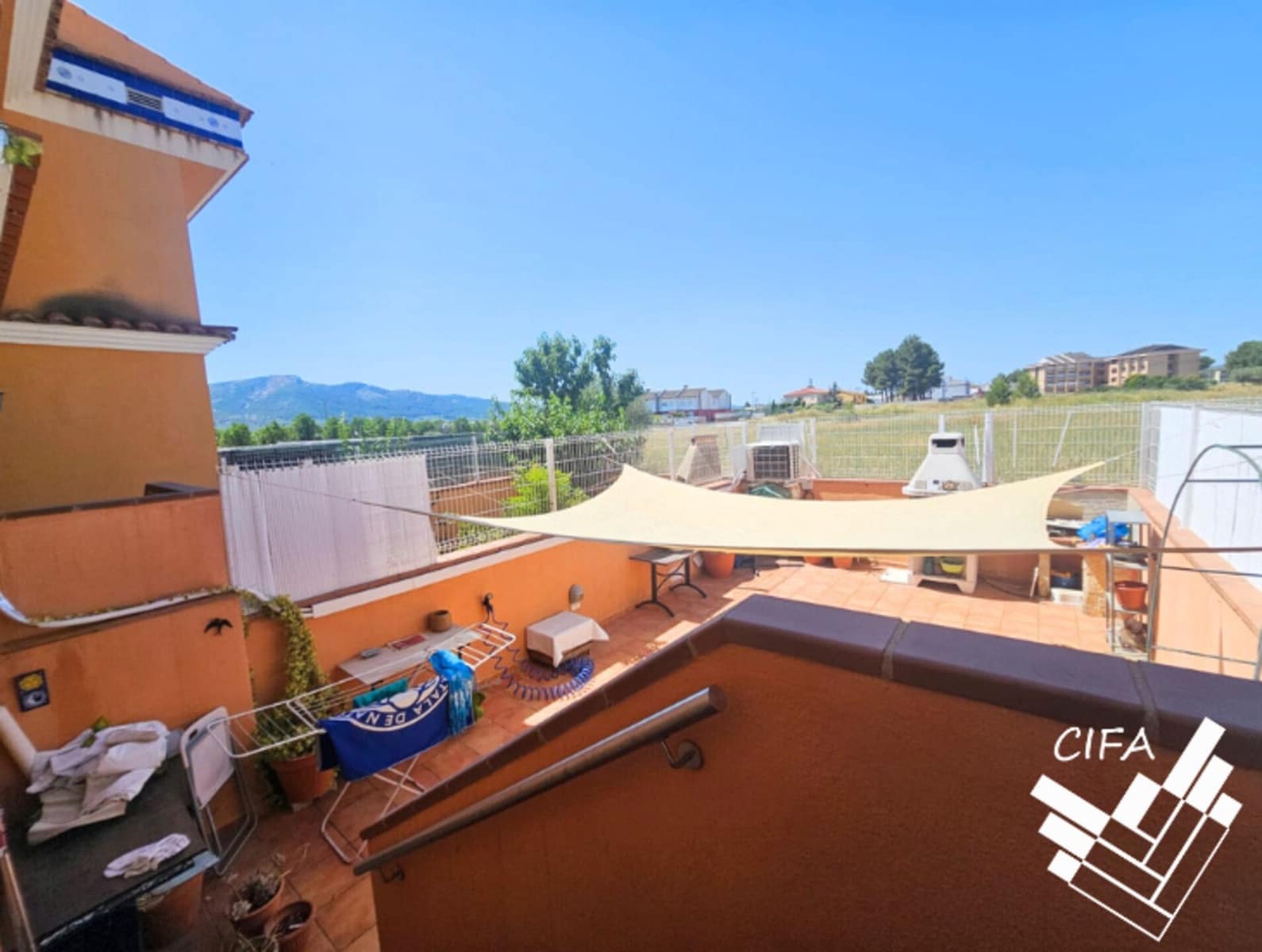 4 sovrum Radhus till salu i Sant Mateu med garage - 198 000 € (Ref: 9379475)