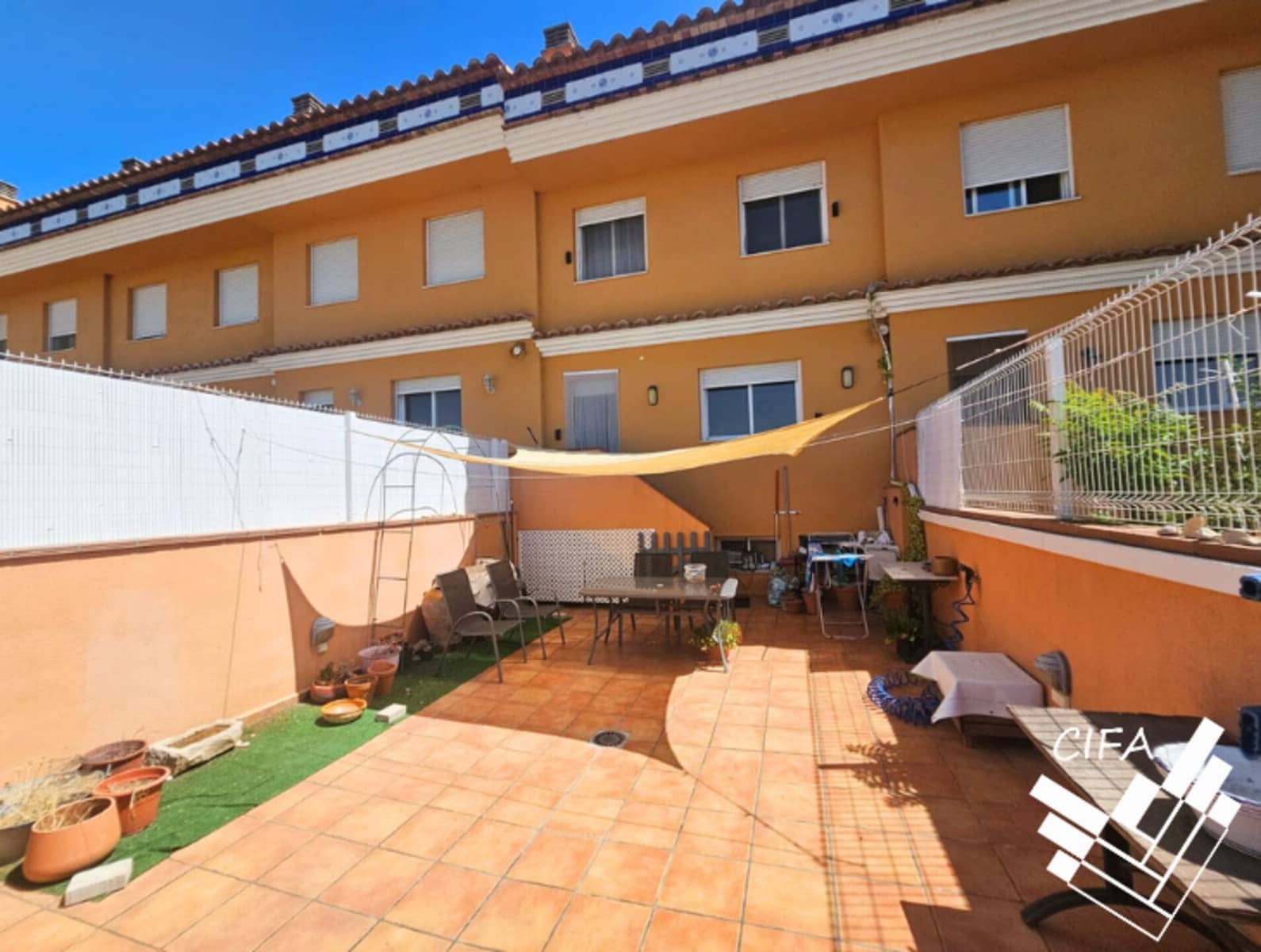 4 sovrum Radhus till salu i Sant Mateu med garage - 198 000 € (Ref: 9379475)