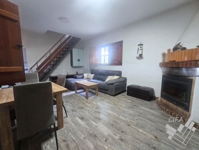 4 bedroom Finca/Country House for sale in Vinaròs - € 274,000 (Ref: 9379477)