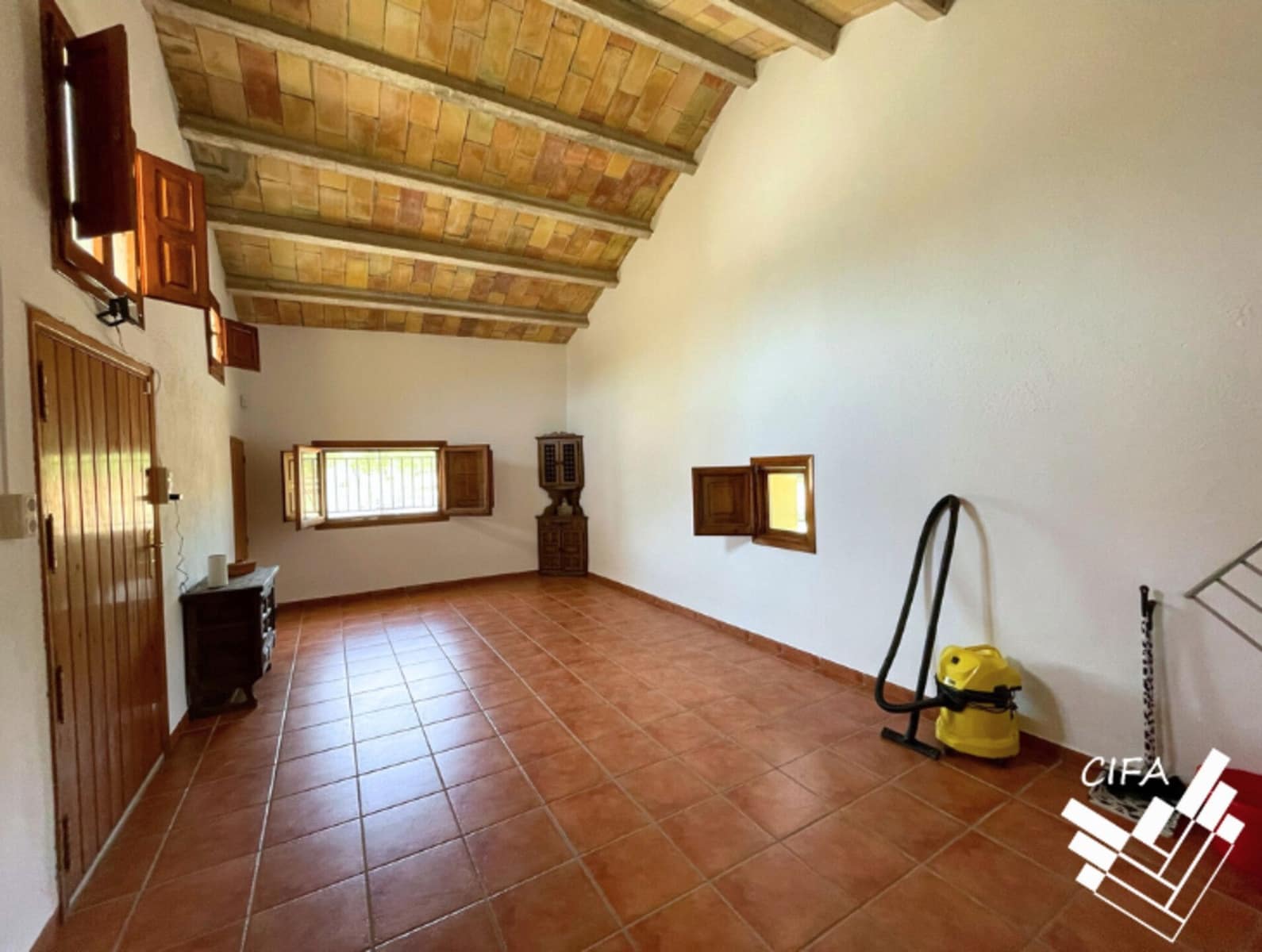 2 bedroom Finca/Country House for sale in Ulldecona - € 365,000 (Ref: 9379478)