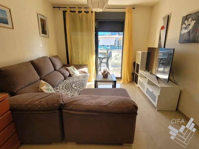 2 soverom Leilighet til salgs i Vinaròs med garasje - € 190 000 (Ref: 9379479)