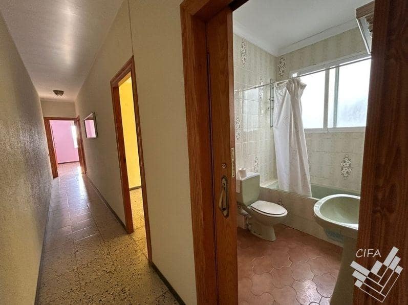 3 bedroom Flat for sale in Vinaros - € 155,000 (Ref: 9379482)