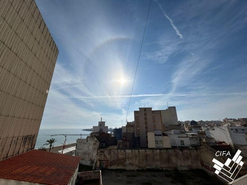 3 bedroom Flat for sale in Vinaros - € 155,000 (Ref: 9379482)