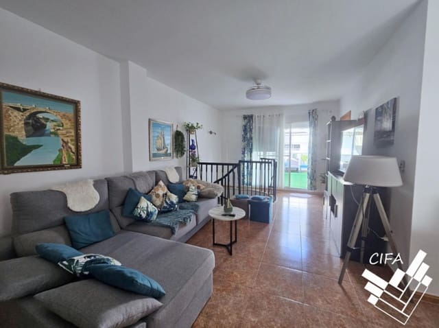 2 makuuhuone Kattohuoneisto myytävänä paikassa Vinaròs - 185 000 € (Ref: 9379483)