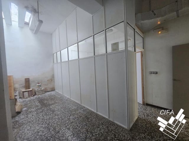 Erhverv til leje i Vinaròs - € 850 (Ref: 9379484)