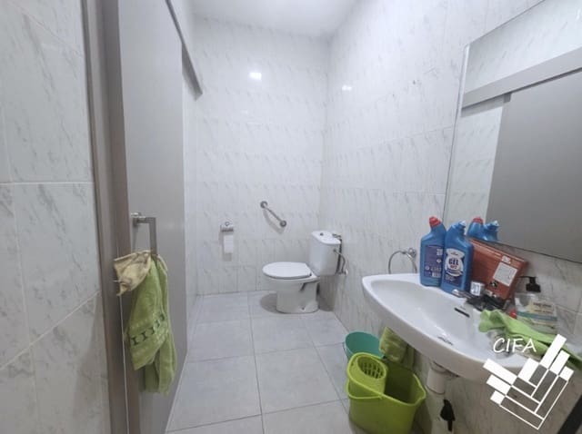 Erhverv til leje i Vinaròs - € 850 (Ref: 9379484)