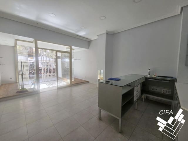 Erhverv til leje i Vinaròs - € 850 (Ref: 9379484)