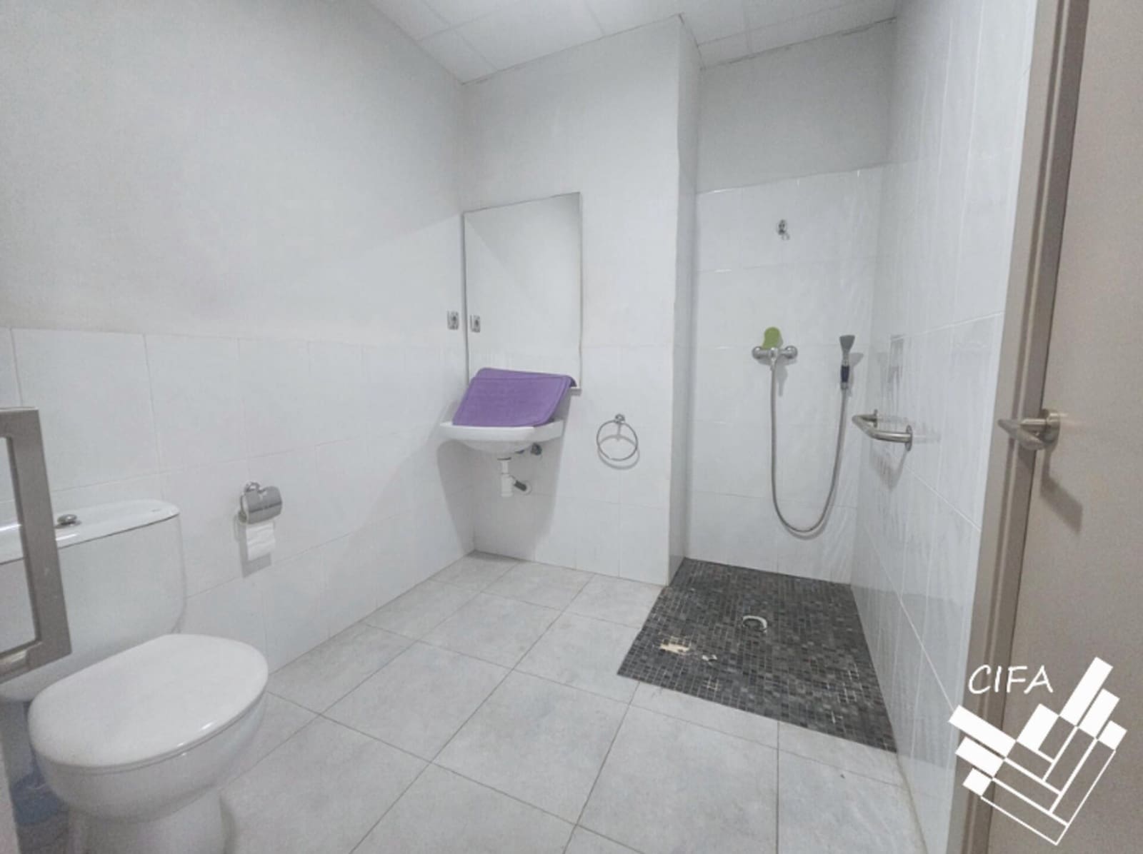 Commercieel te huur in Vinaros - € 850 (Ref: 9379484)