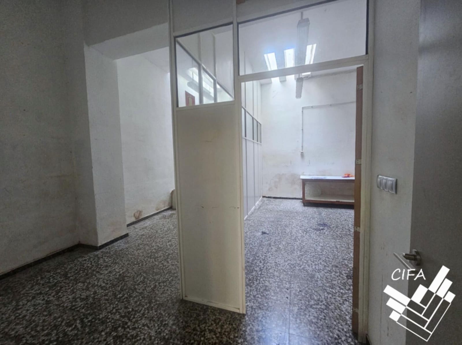 Commercieel te huur in Vinaros - € 850 (Ref: 9379484)