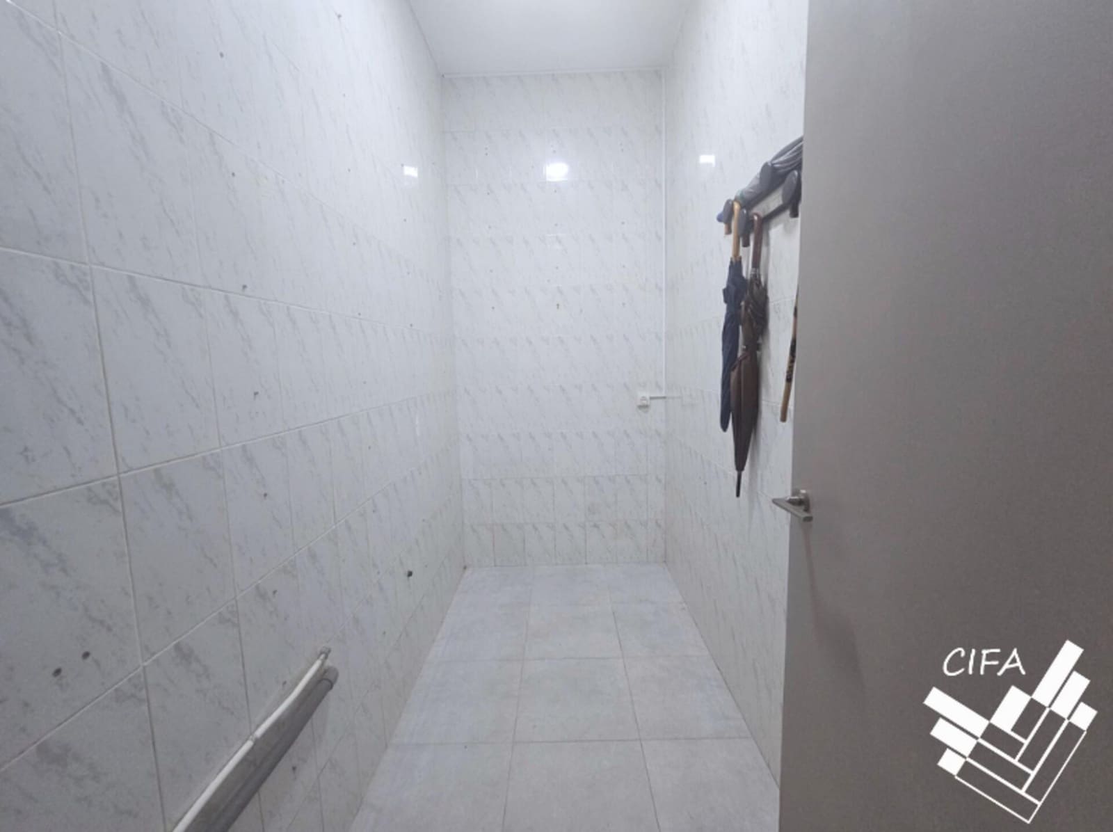 Commercieel te huur in Vinaros - € 850 (Ref: 9379484)