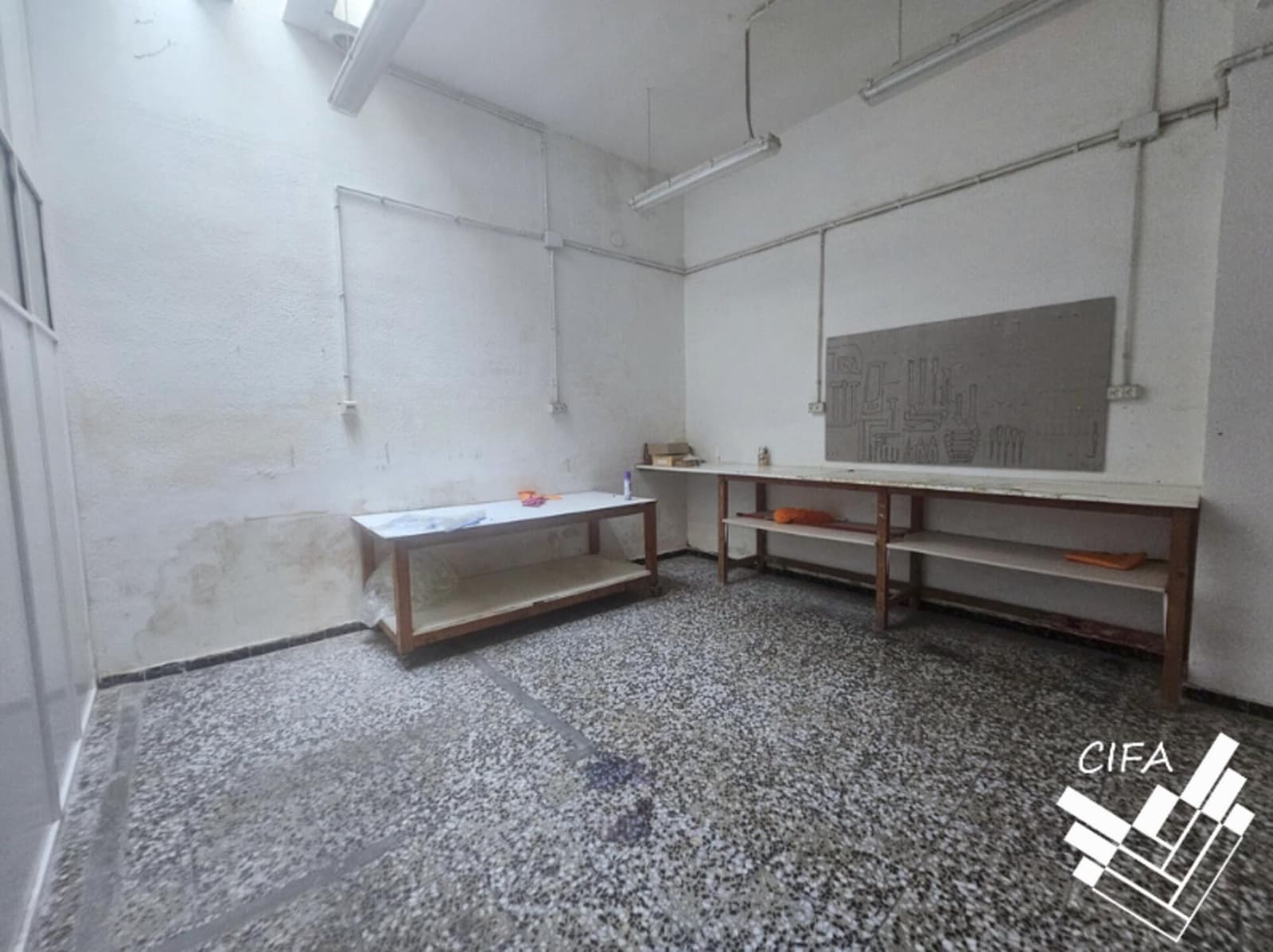 Commercieel te huur in Vinaros - € 850 (Ref: 9379484)