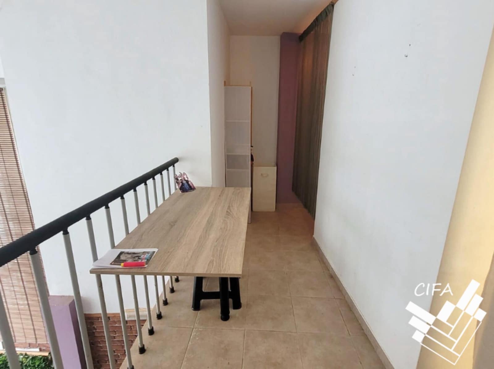 3 bedroom Commercial for sale in Vinaros - € 78,000 (Ref: 9379486)