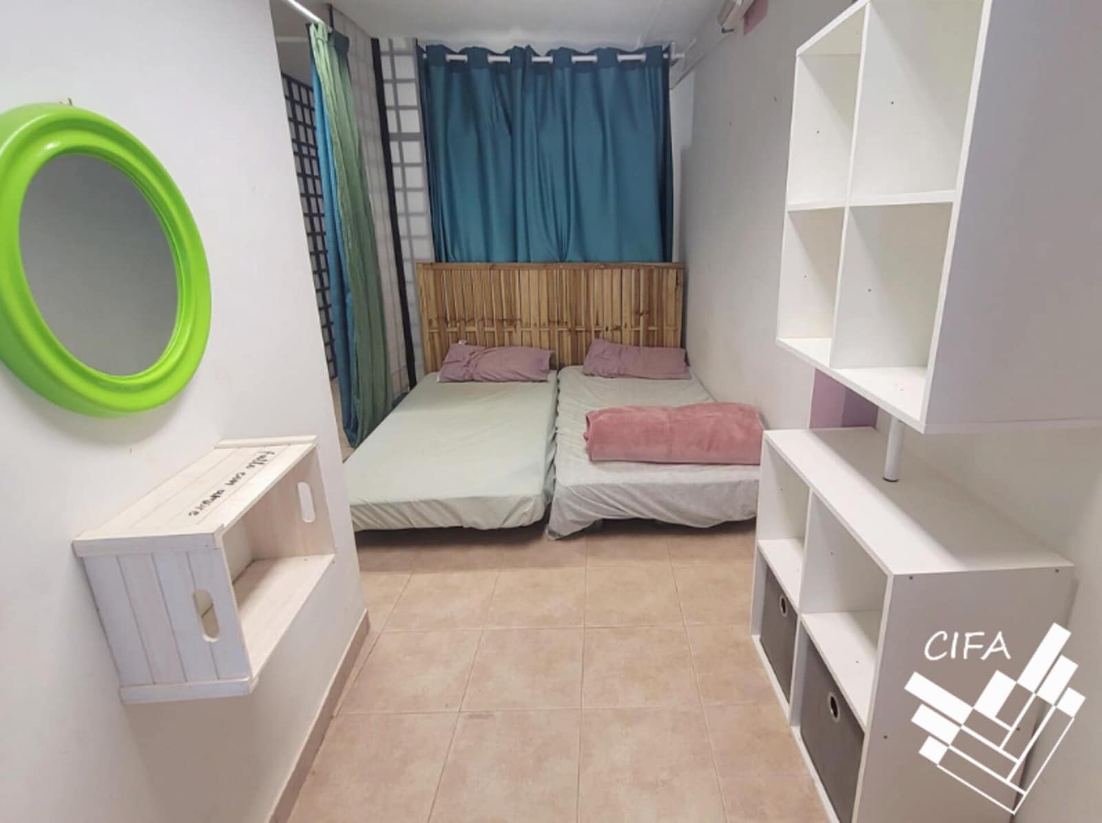 3 bedroom Commercial for sale in Vinaros - € 78,000 (Ref: 9379486)