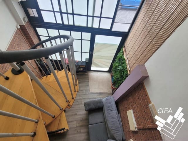 3 bedroom Commercial for sale in Vinaròs - € 78,000 (Ref: 9379486)