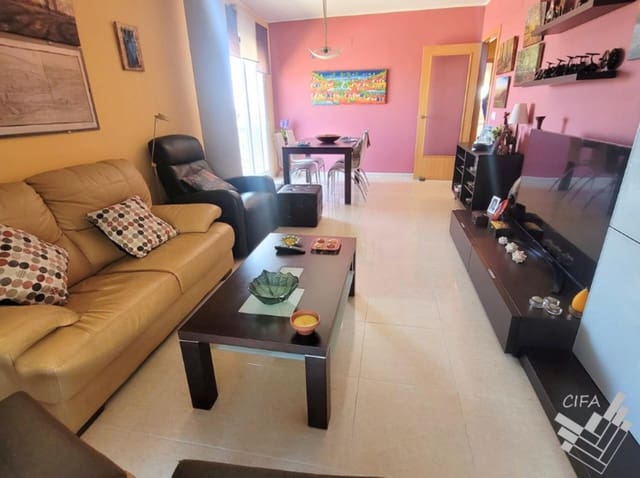 2 soverom Leilighet til salgs i Vinaròs med garasje - € 147 500 (Ref: 9379489)