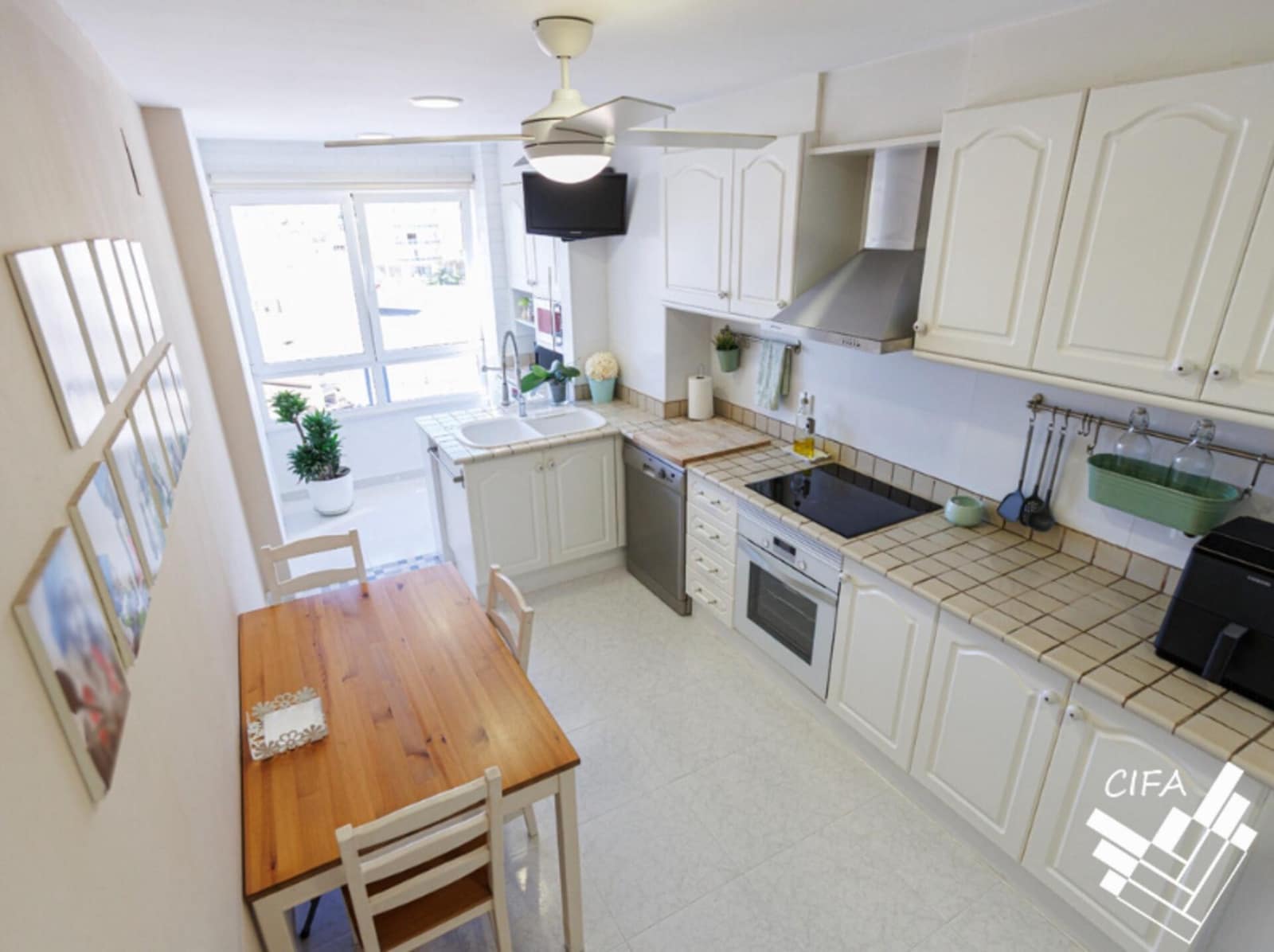 4 soveværelse Lejlighed til salg i Vinaros med garage - € 330.000 (Ref: 9379501)