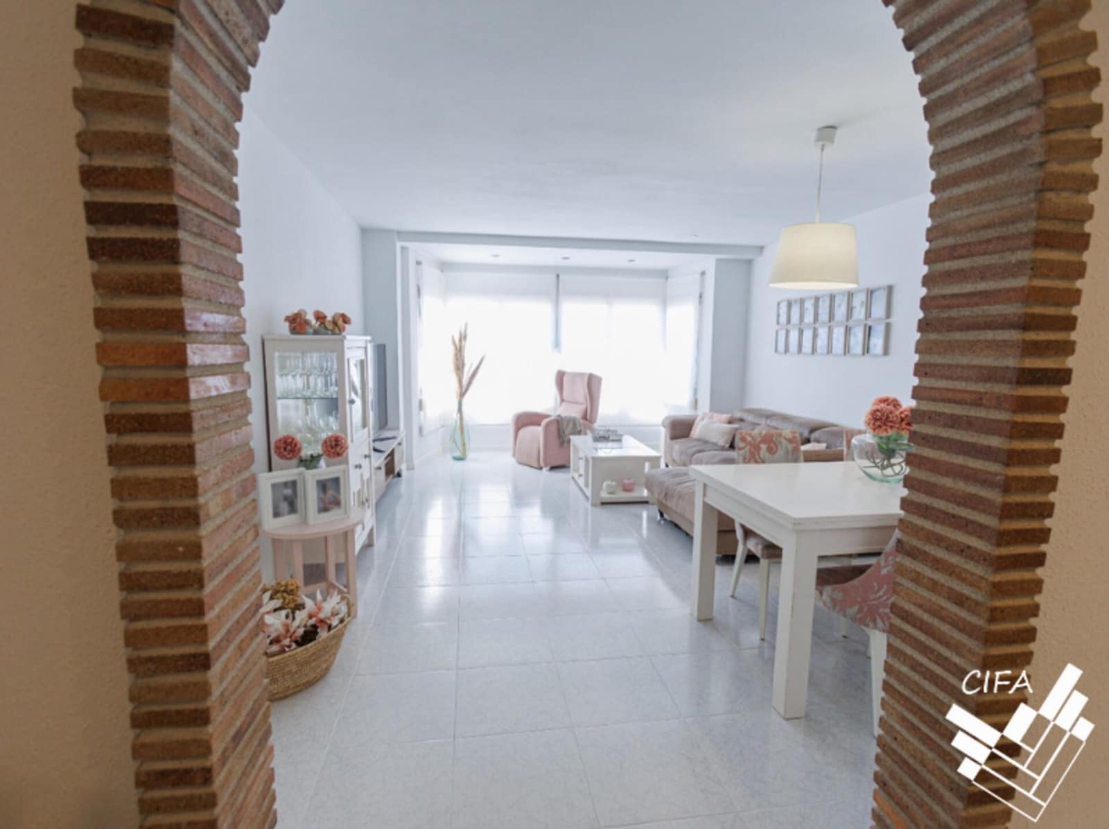 4 bedroom Flat for sale in Vinaros - € 330,000 (Ref: 9379501)