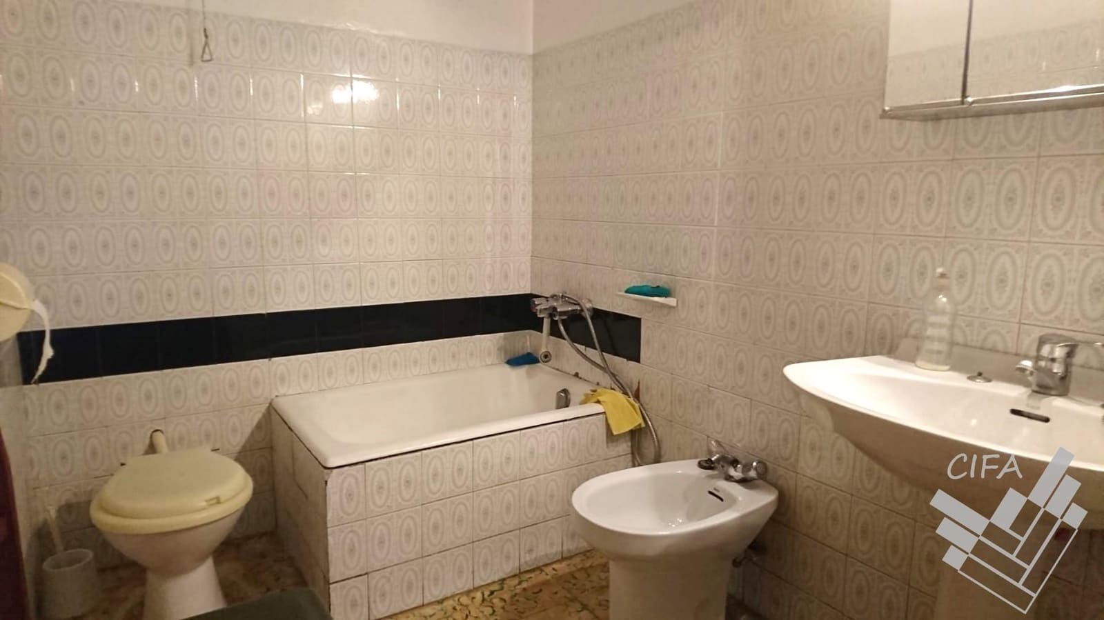 4 soveværelse Byhus til salg i Sant Mateu med garage - € 95.000 (Ref: 9379506)