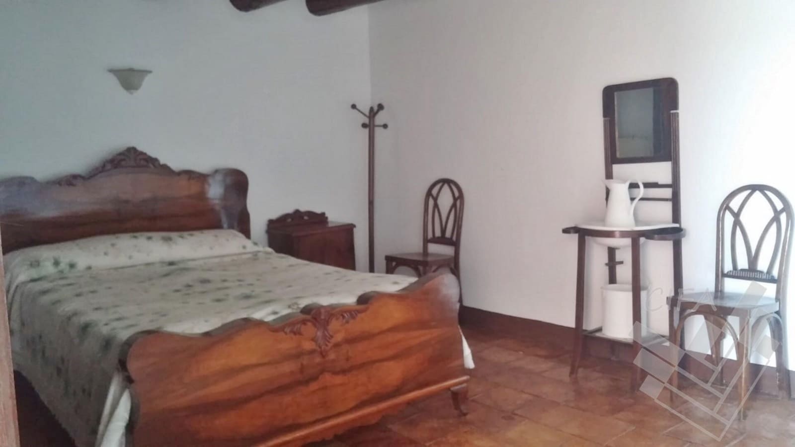 4 soveværelse Byhus til salg i Sant Mateu med garage - € 95.000 (Ref: 9379506)