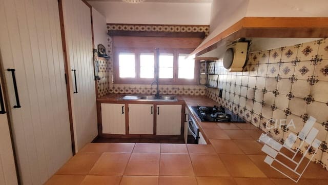 3 bedroom Villa for sale in Vinaròs with garage - € 440,000 (Ref: 9379512)