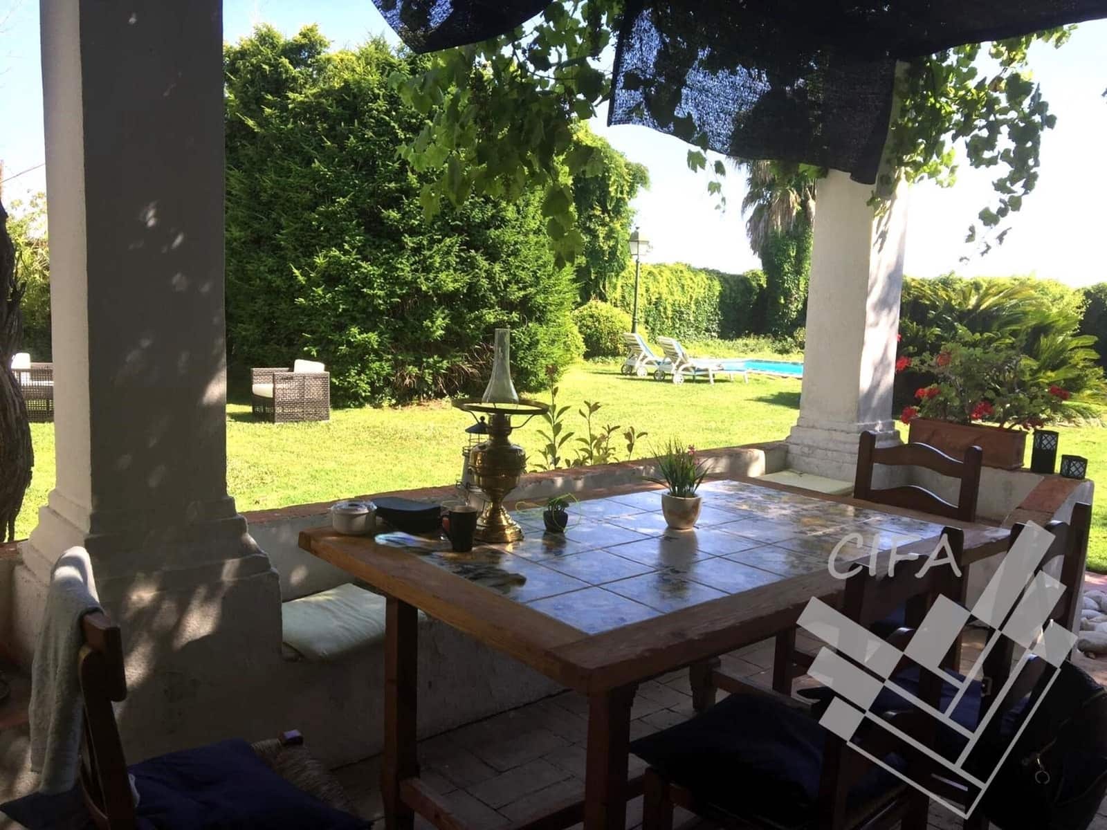 Chalet de 3 habitaciones en Vinaròs en venta con garaje - 440.000 € (Ref: 9379512)
